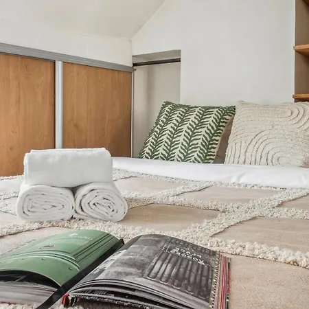 Apartment Bnbnook - Bright In Le Marais & Notre-dame
